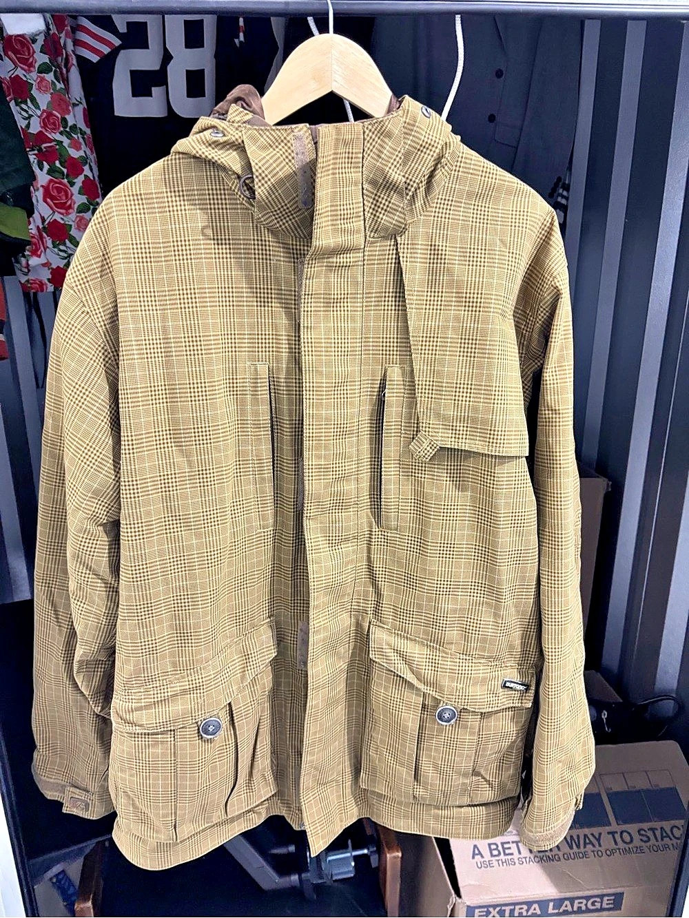 Burton Plaid Snowboard Jacket in Brown & Yellow, Large